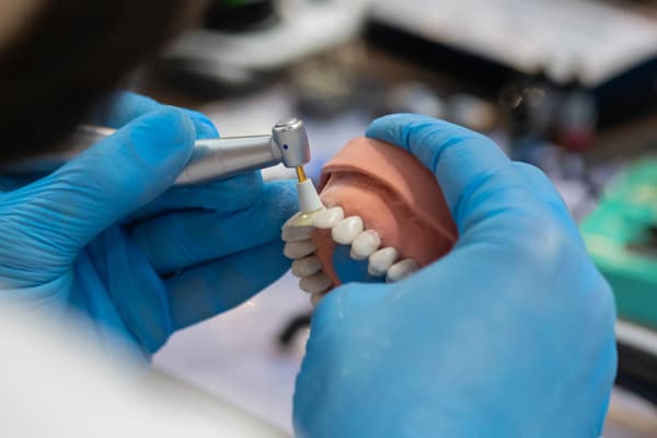 Mecánico dental en A Coruña