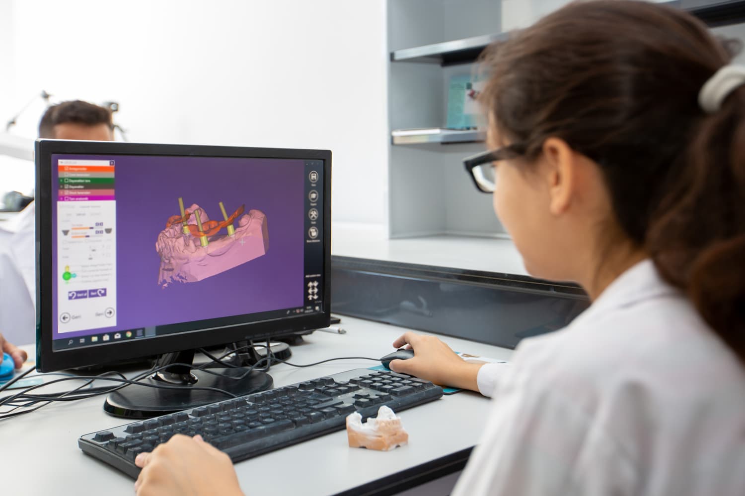 Laboratorio CAD-CAM en Narón