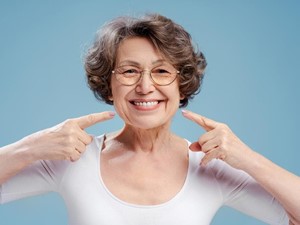 ¿Qué son las sobredentaduras?